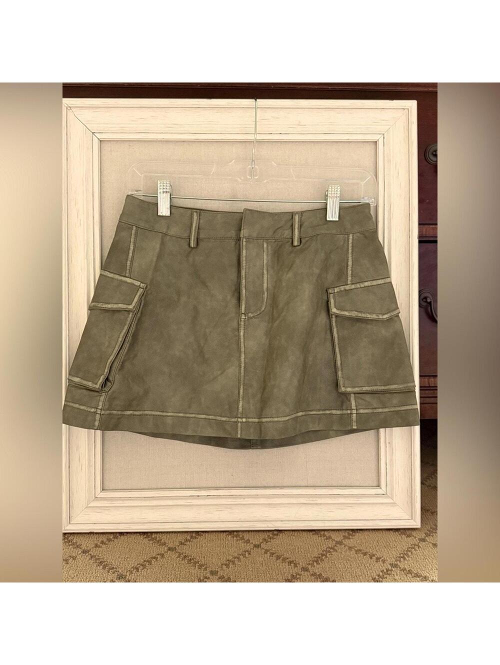 Princess Polly Tanza Faux Leather Mini Skirt  2 NWOT